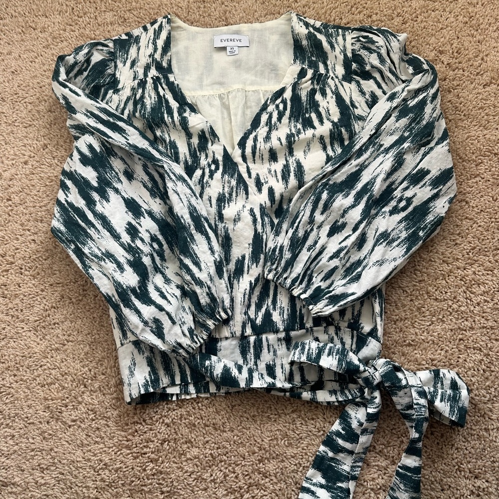 Evereve blouse size XS